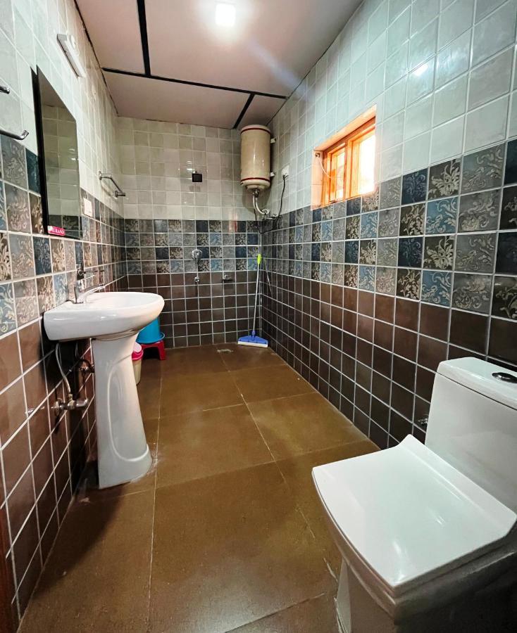 Pops Resort Pālampur Zewnętrze zdjęcie