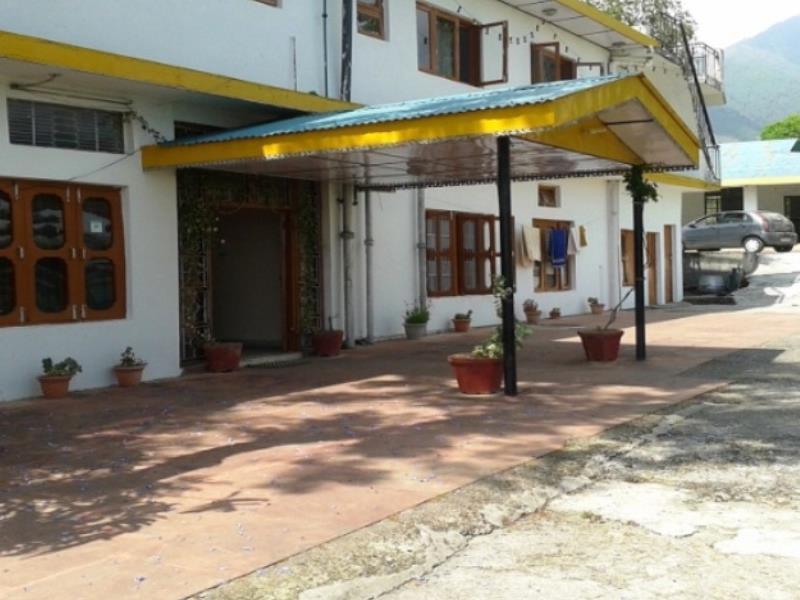 Pops Resort Pālampur Zewnętrze zdjęcie