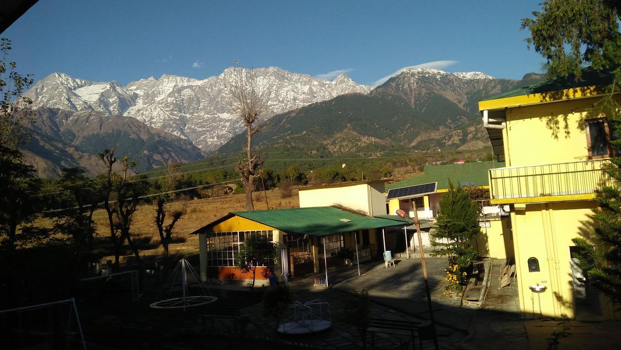 Pops Resort Pālampur Zewnętrze zdjęcie